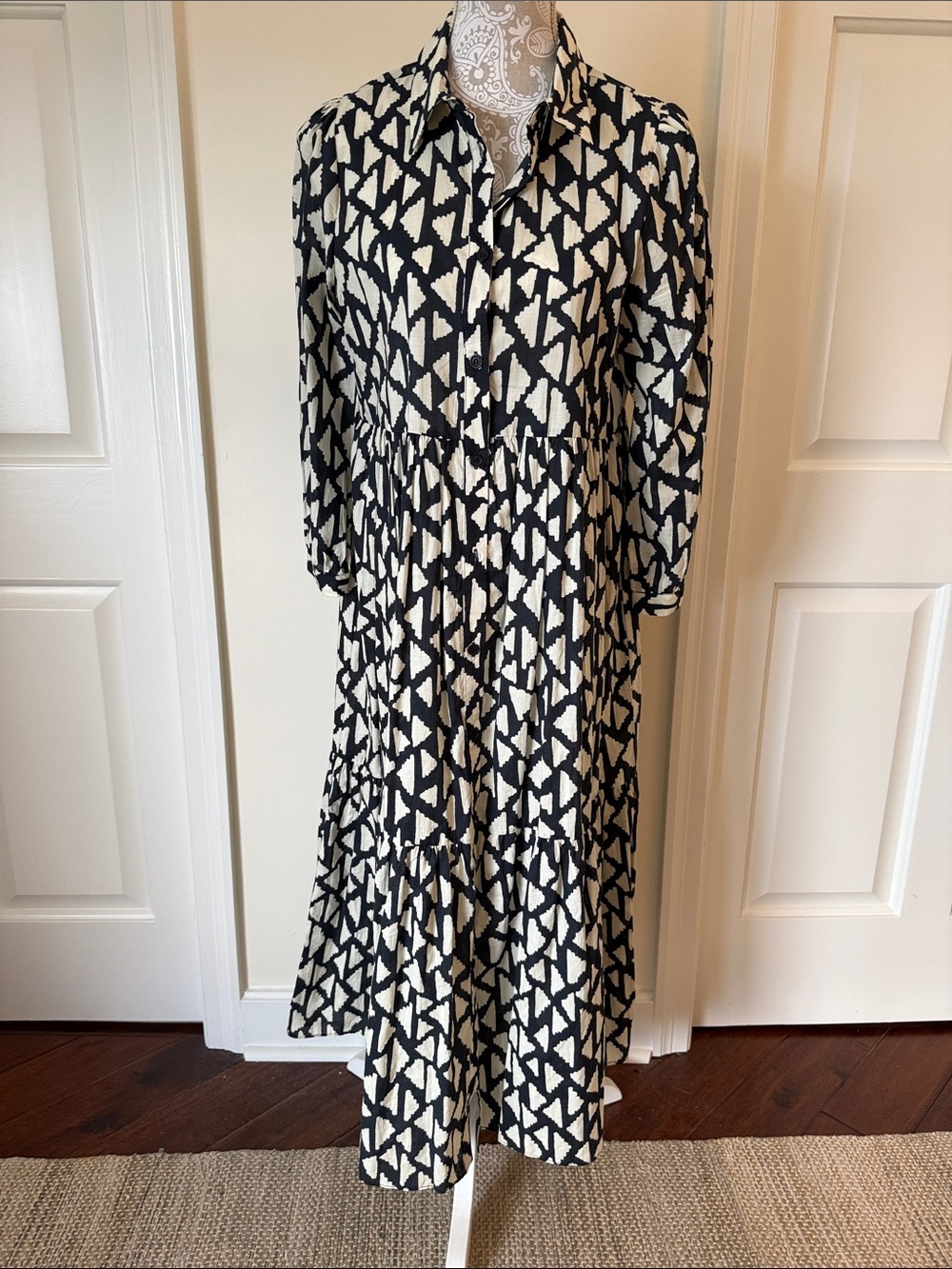 Zara Black and Cream Geometric Button-Front Maxi Dress